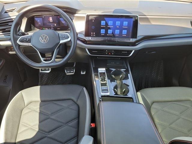 Volkswagen Atlas Peak Edition SEL AWD 2024