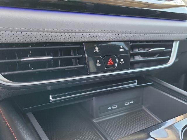 Volkswagen Atlas Peak Edition SEL AWD 2024