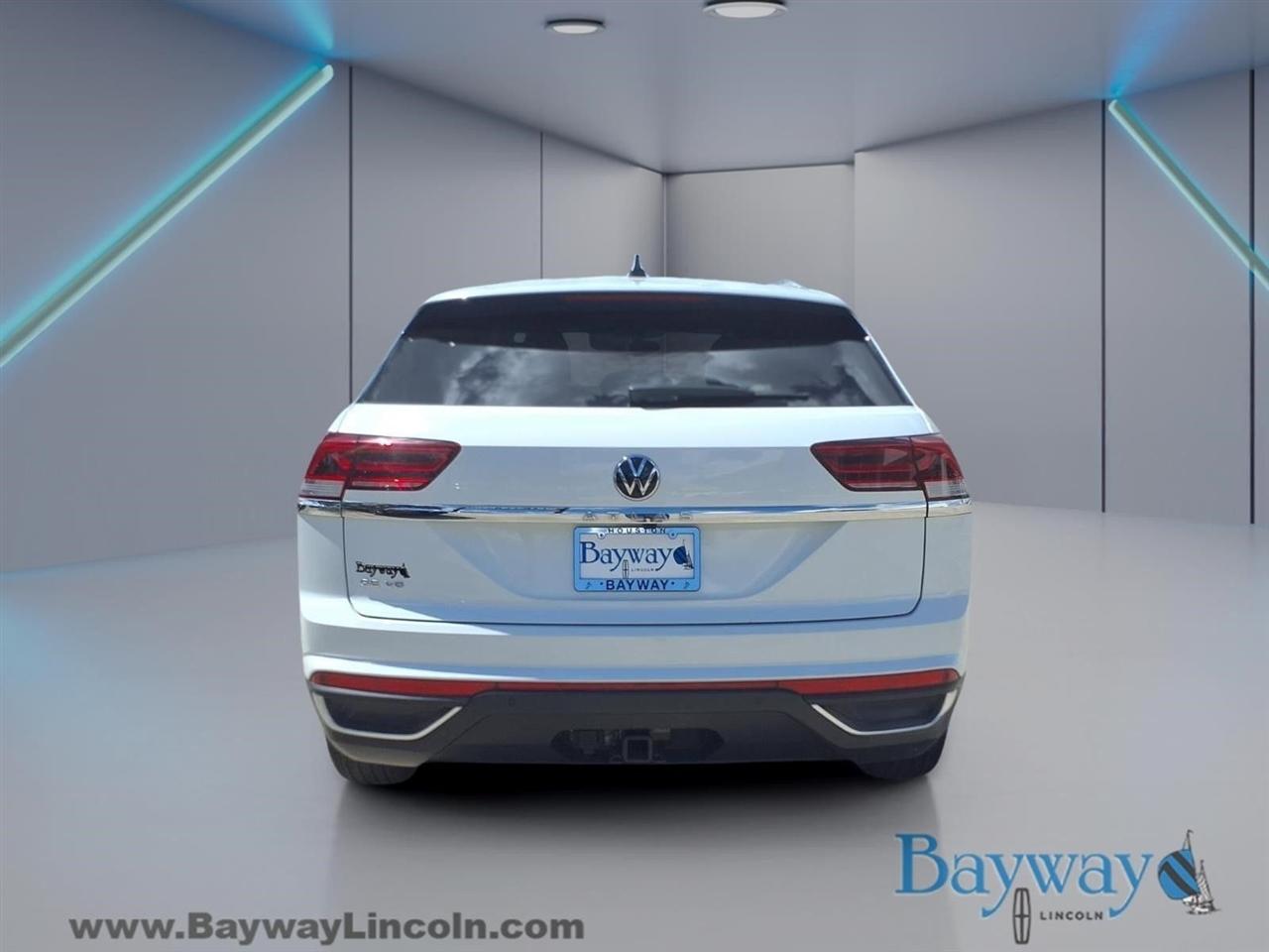 Volkswagen Atlas Cross Sport V6 SE w/Technology 2023