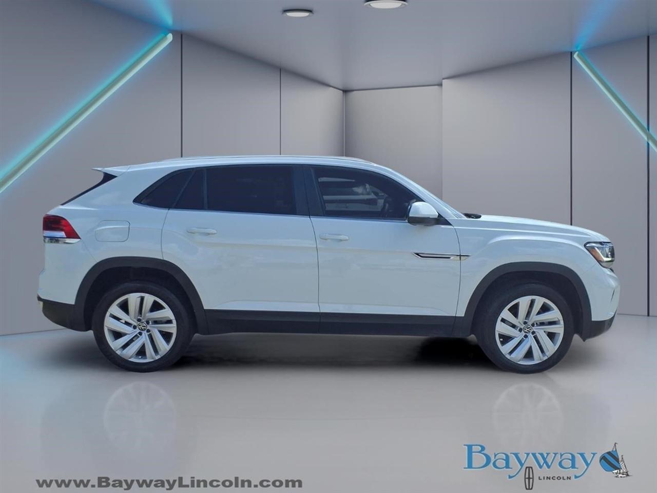 Volkswagen Atlas Cross Sport V6 SE w/Technology 2023