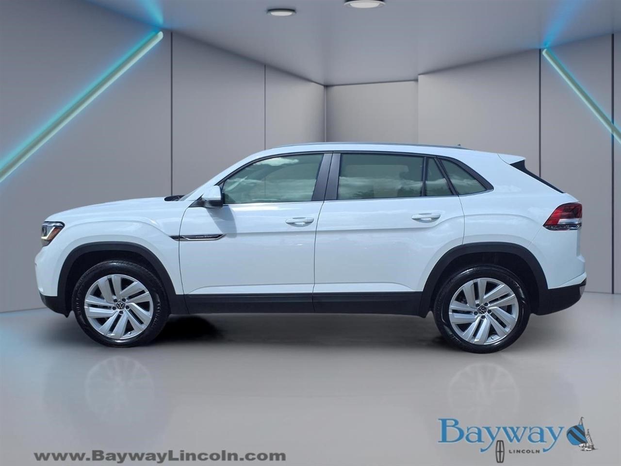 Volkswagen Atlas Cross Sport V6 SE w/Technology 2023
