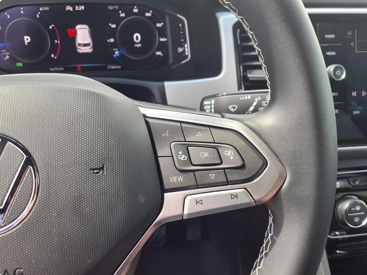 Volkswagen Atlas Cross Sport V6 SE w/Technology 2023