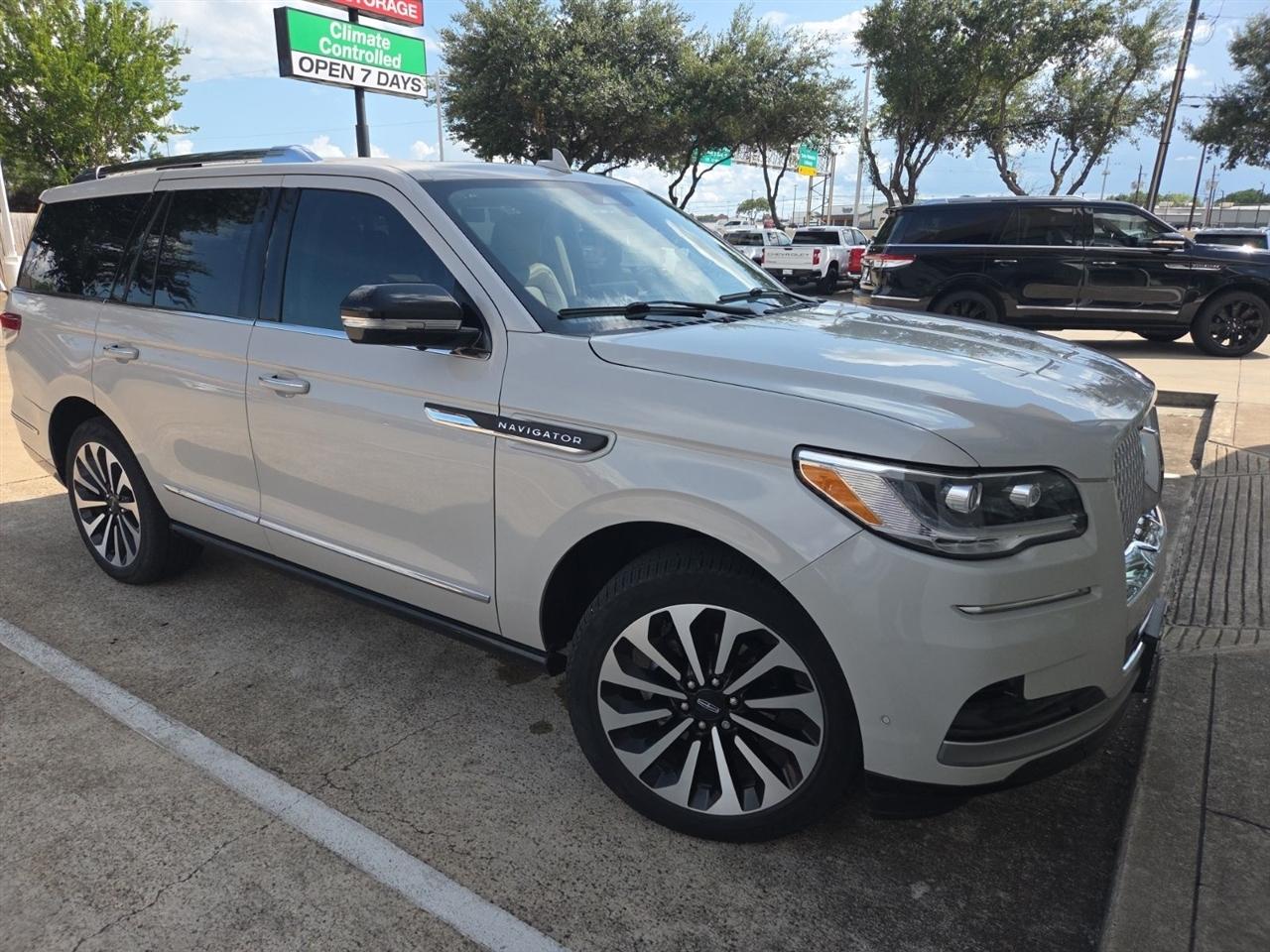 Lincoln Navigator Reserve 2023
