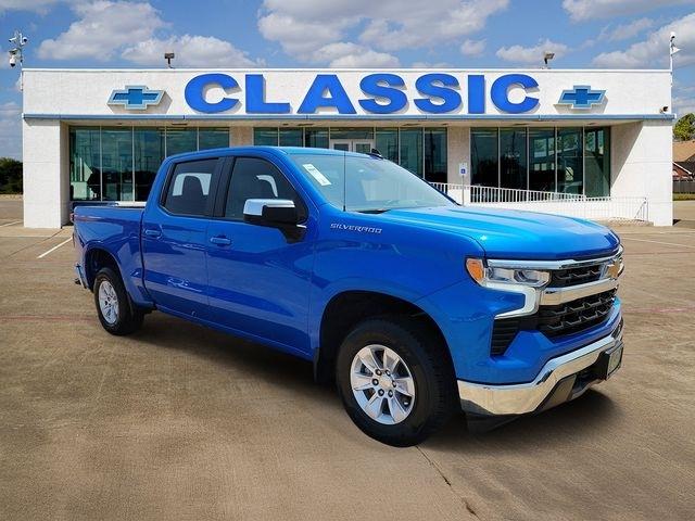 Chevrolet Silverado 1500 LT Crew Cab 2WD 2025