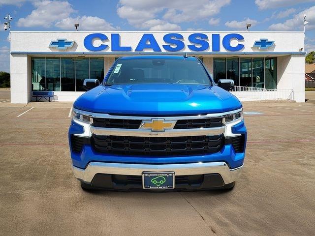 Chevrolet Silverado 1500 LT Crew Cab 2WD 2025