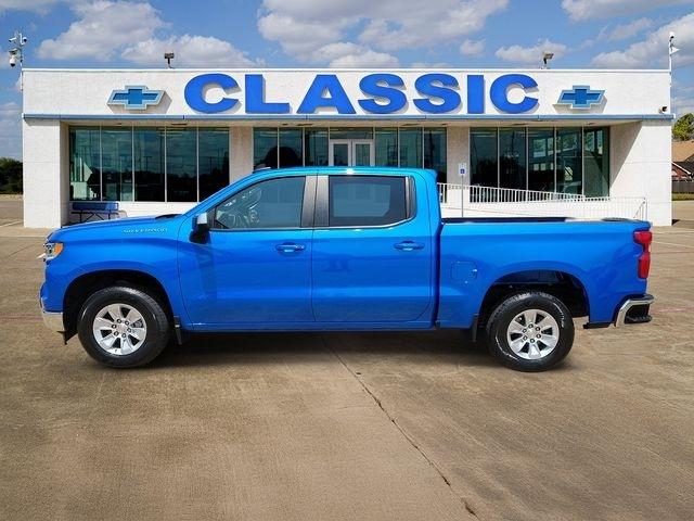 Chevrolet Silverado 1500 LT Crew Cab 2WD 2025