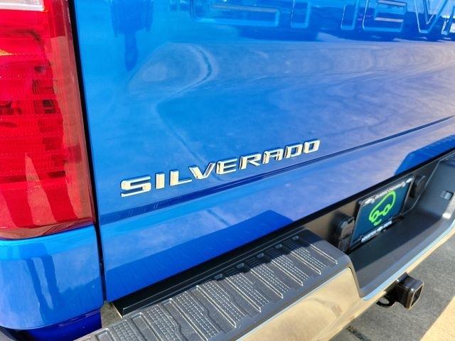 Chevrolet Silverado 1500 LT Crew Cab 2WD 2025