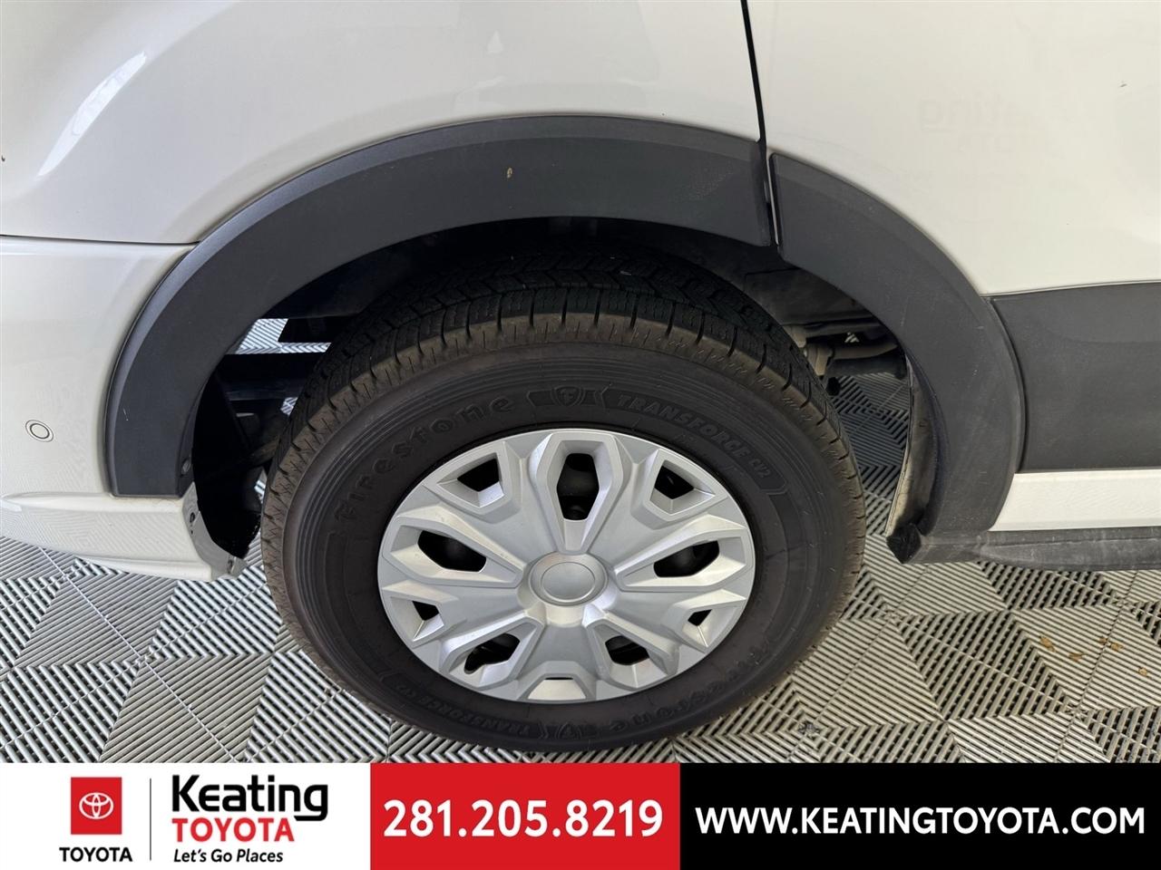 Ford Transit 350 Wagon Low Roof XLT w/Sliding Pass. 148-in. WB 2023
