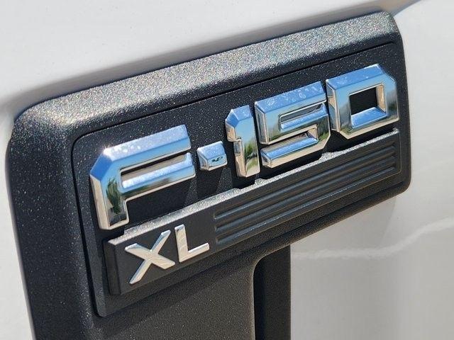 Ford F-150 XL SuperCrew 5.5-ft. Bed 2WD 2023