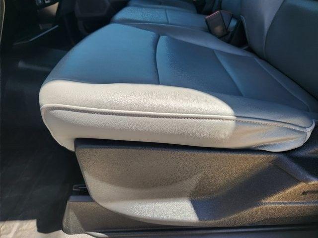 Ford F-150 XL SuperCrew 5.5-ft. Bed 2WD 2023