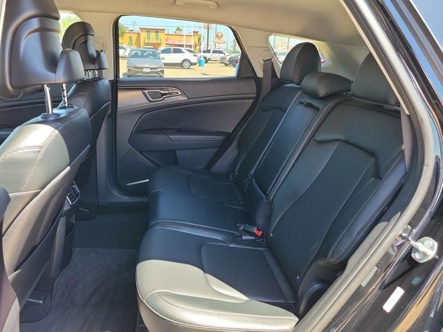 Kia Sportage EX FWD 2025
