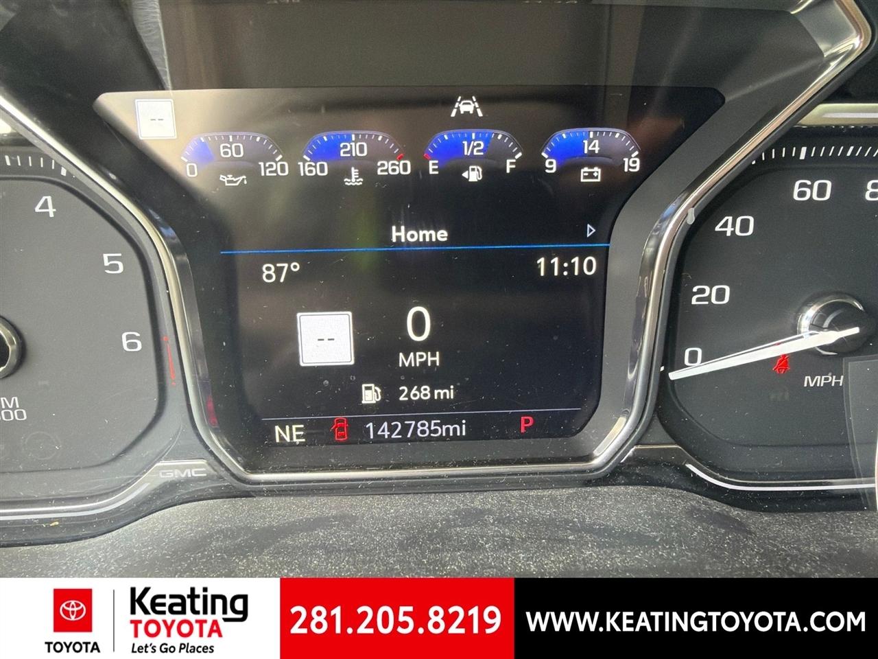 GMC Yukon XL Denali 2WD 2021