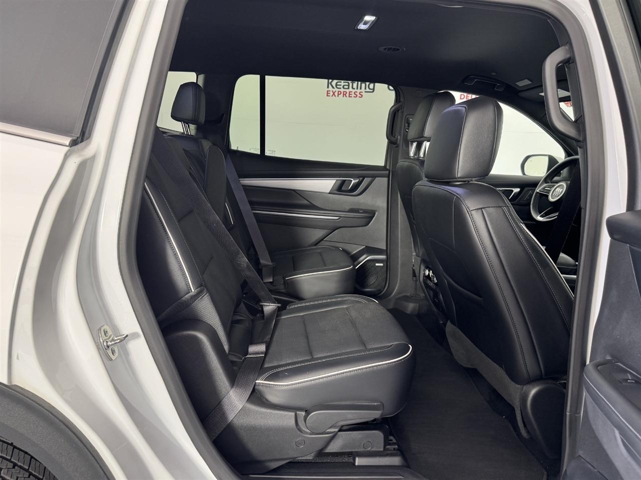 Buick Enclave Preferred AWD 2025