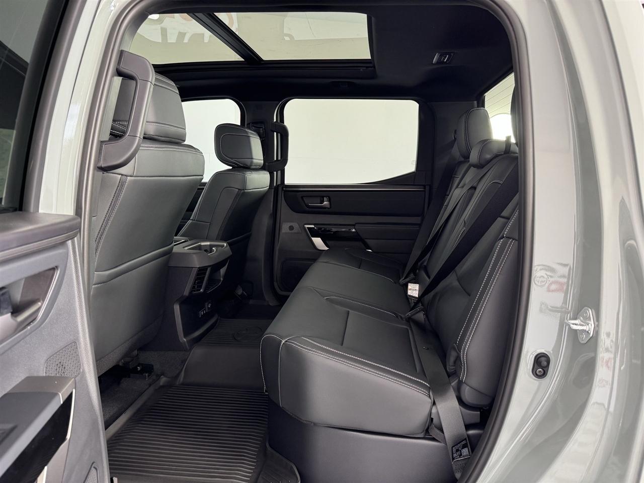Toyota Tundra Limited CrewMax 2WD 2026