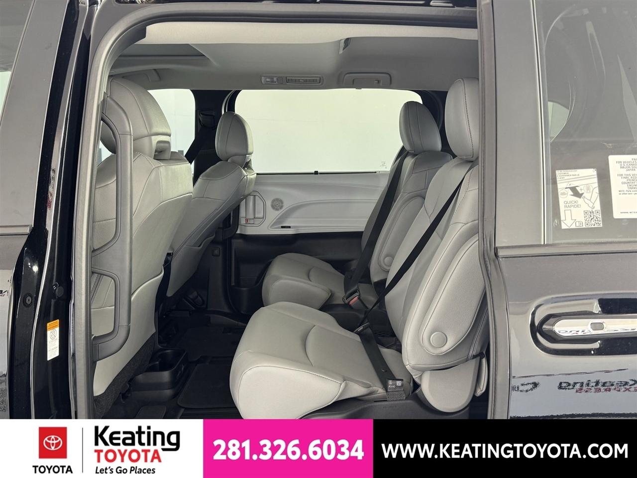 Toyota Sienna XLE 7-Passenger 2026