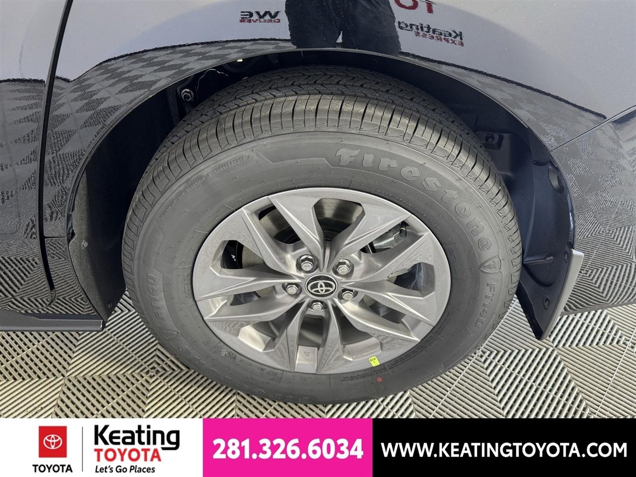 Toyota Sienna XLE 7-Passenger 2026