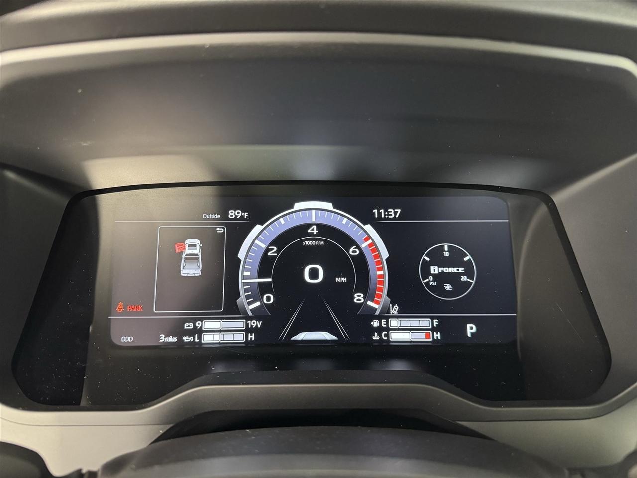 Toyota Tundra Limited CrewMax 2WD 2026