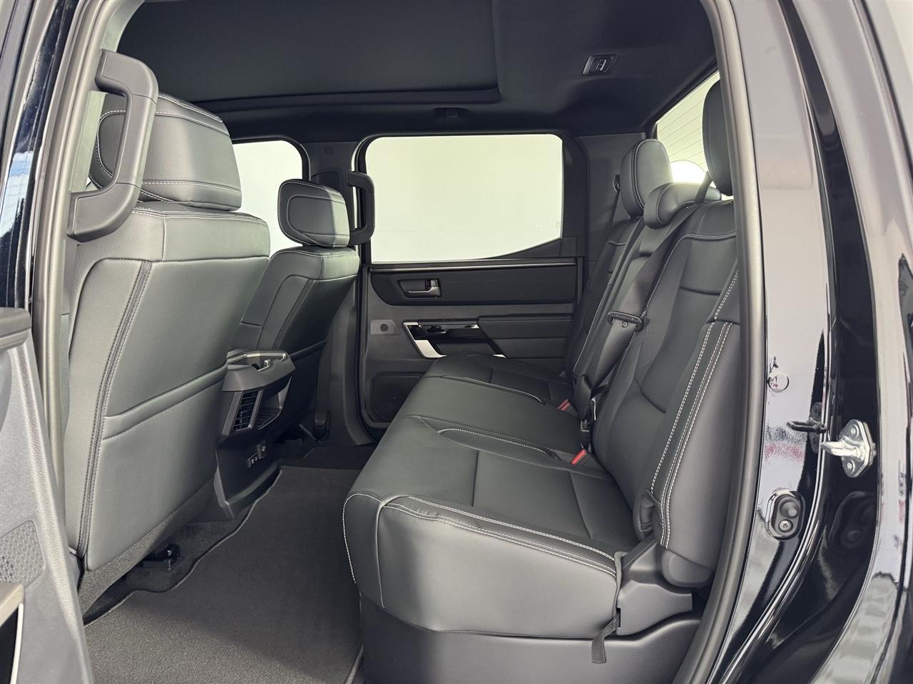 Toyota Tundra Limited CrewMax 4WD 2026
