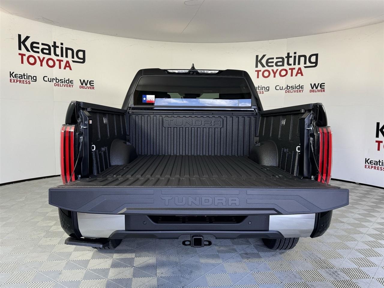 Toyota Tundra Limited CrewMax 4WD 2026