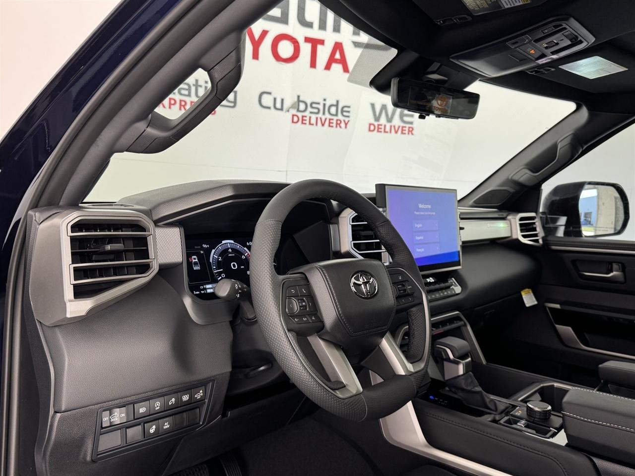 Toyota Tundra Limited CrewMax 4WD 2026