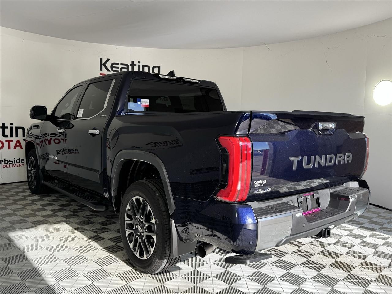 Toyota Tundra Limited CrewMax 4WD 2026