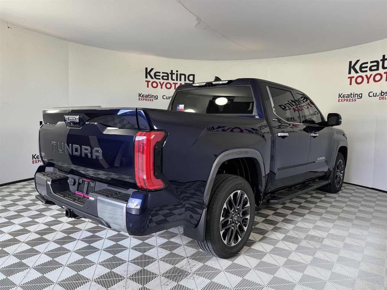 Toyota Tundra Limited CrewMax 4WD 2026