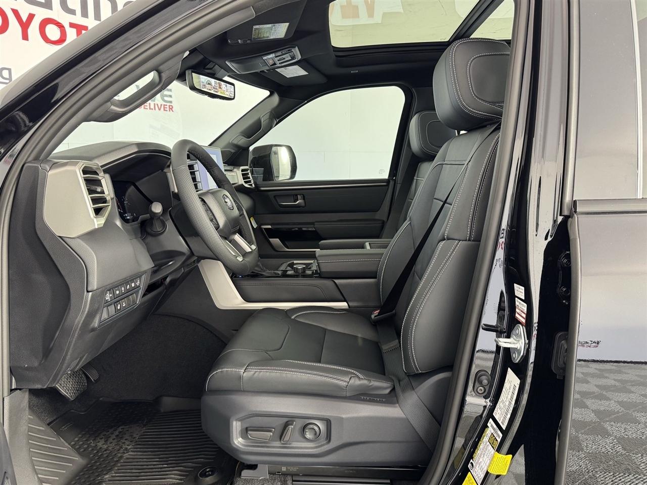 Toyota Tundra Limited CrewMax 2WD 2026