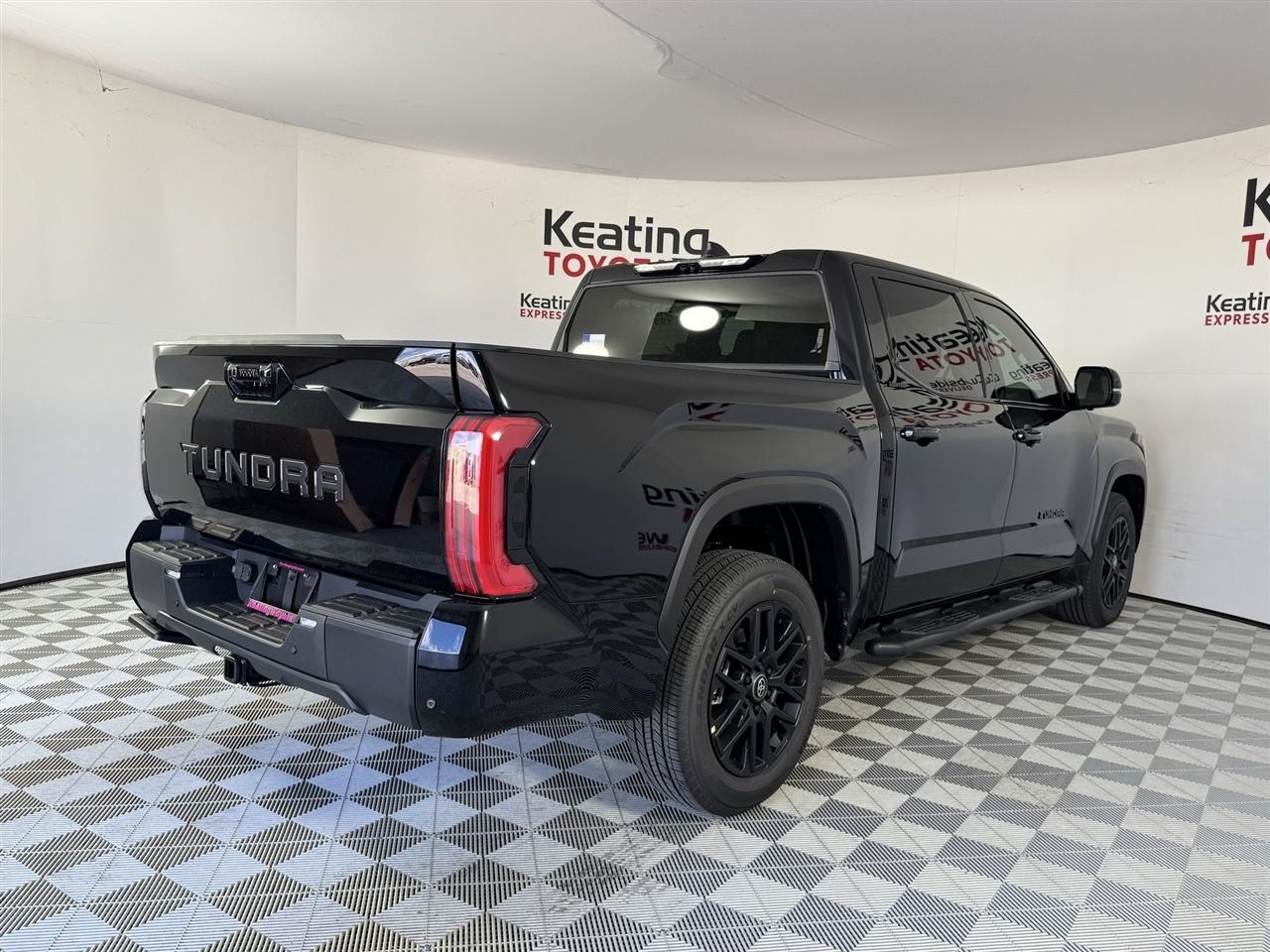 Toyota Tundra Limited CrewMax 2WD 2026
