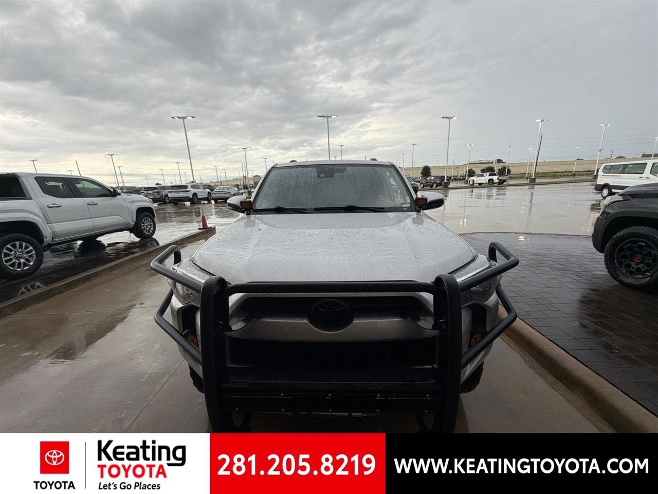 Toyota 4Runner SR5 2022