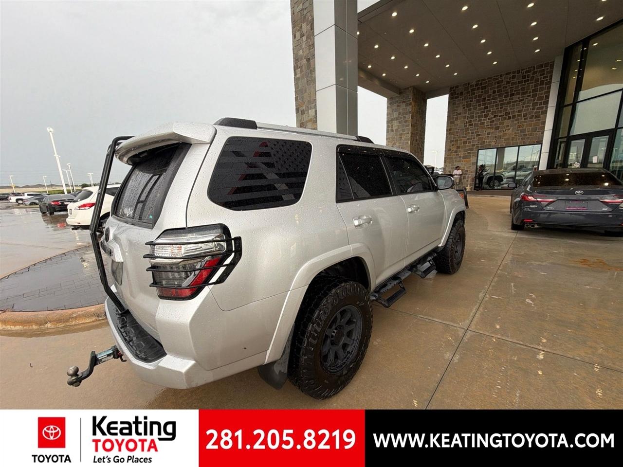 Toyota 4Runner SR5 2022