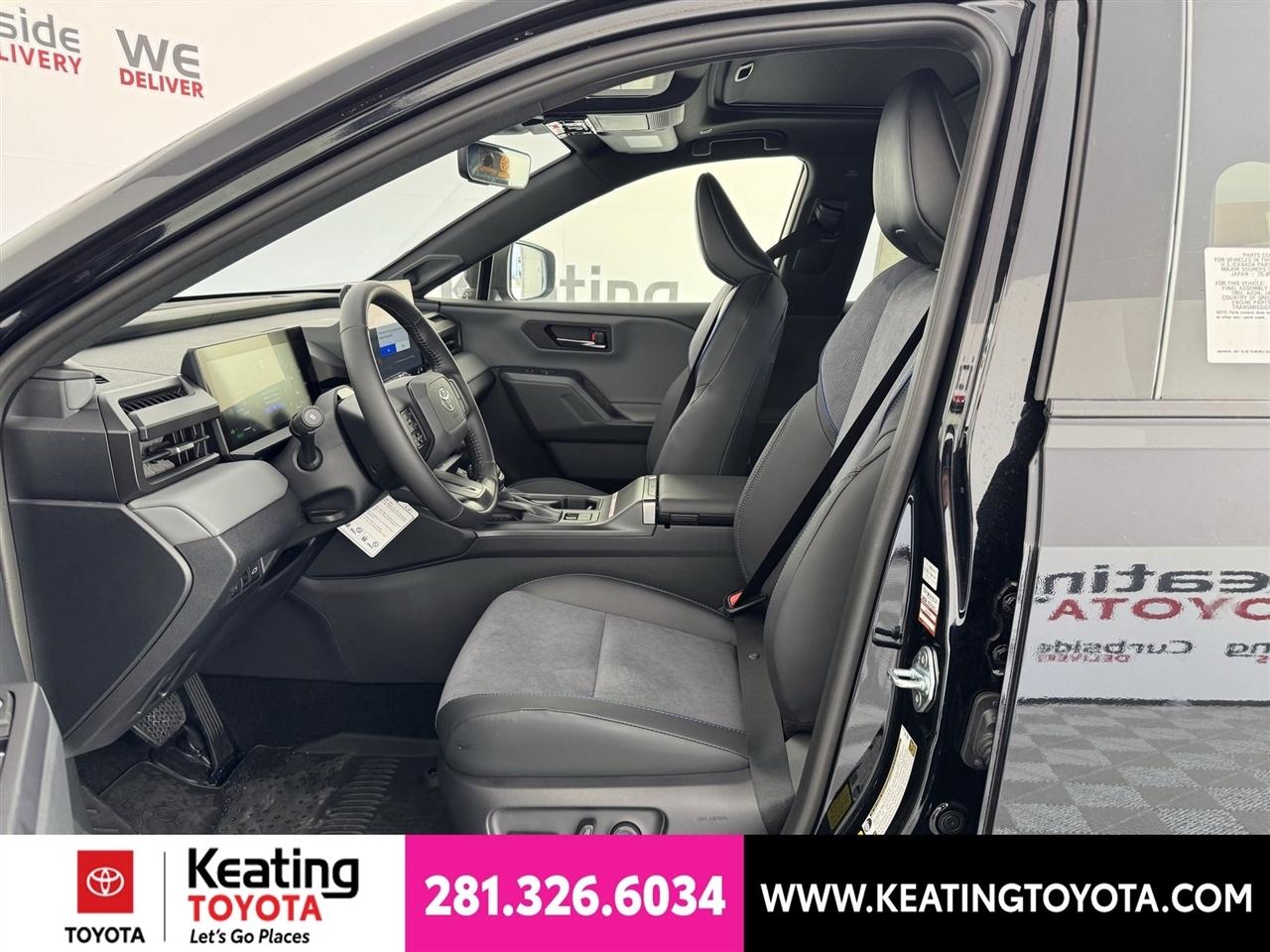 Toyota RAV4 Hybrid XSE AWD 2026