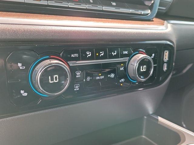 Chevrolet Silverado 1500 RST Crew Cab 4WD 2023