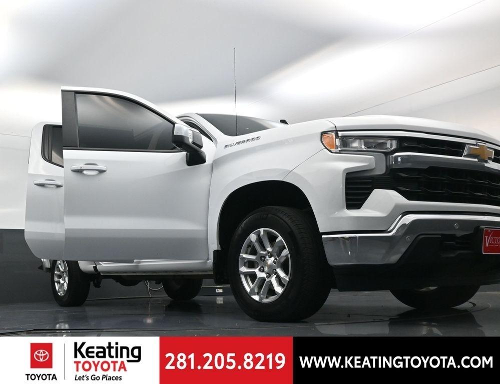Chevrolet Silverado 1500 LT Crew Cab 4WD 2025