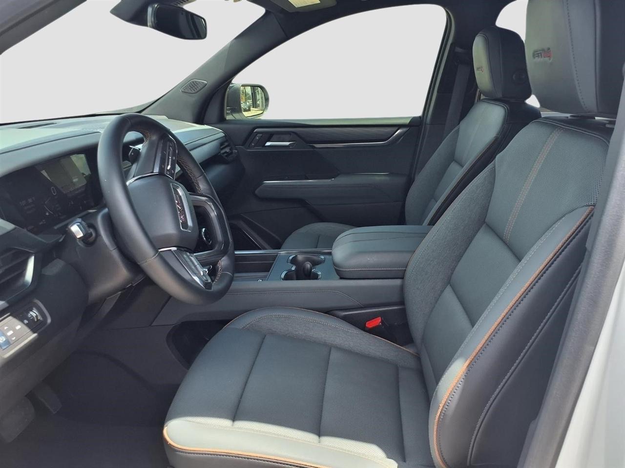 GMC Acadia AT4 AWD 2025