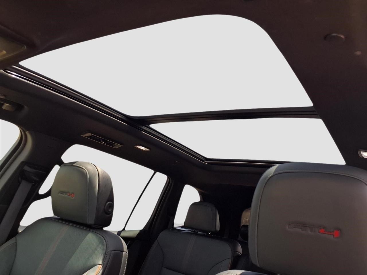 GMC Acadia AT4 AWD 2025