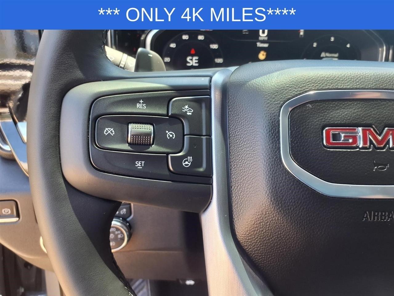 GMC Sierra 1500 SLT Crew Cab 4WD 2026