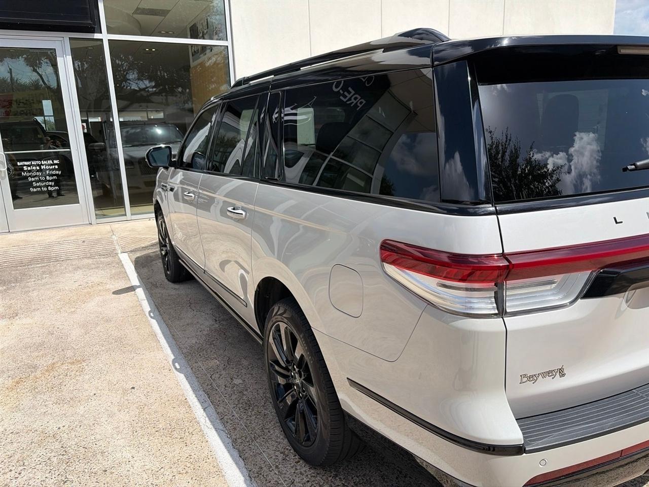 Lincoln Navigator L Reserve 2024