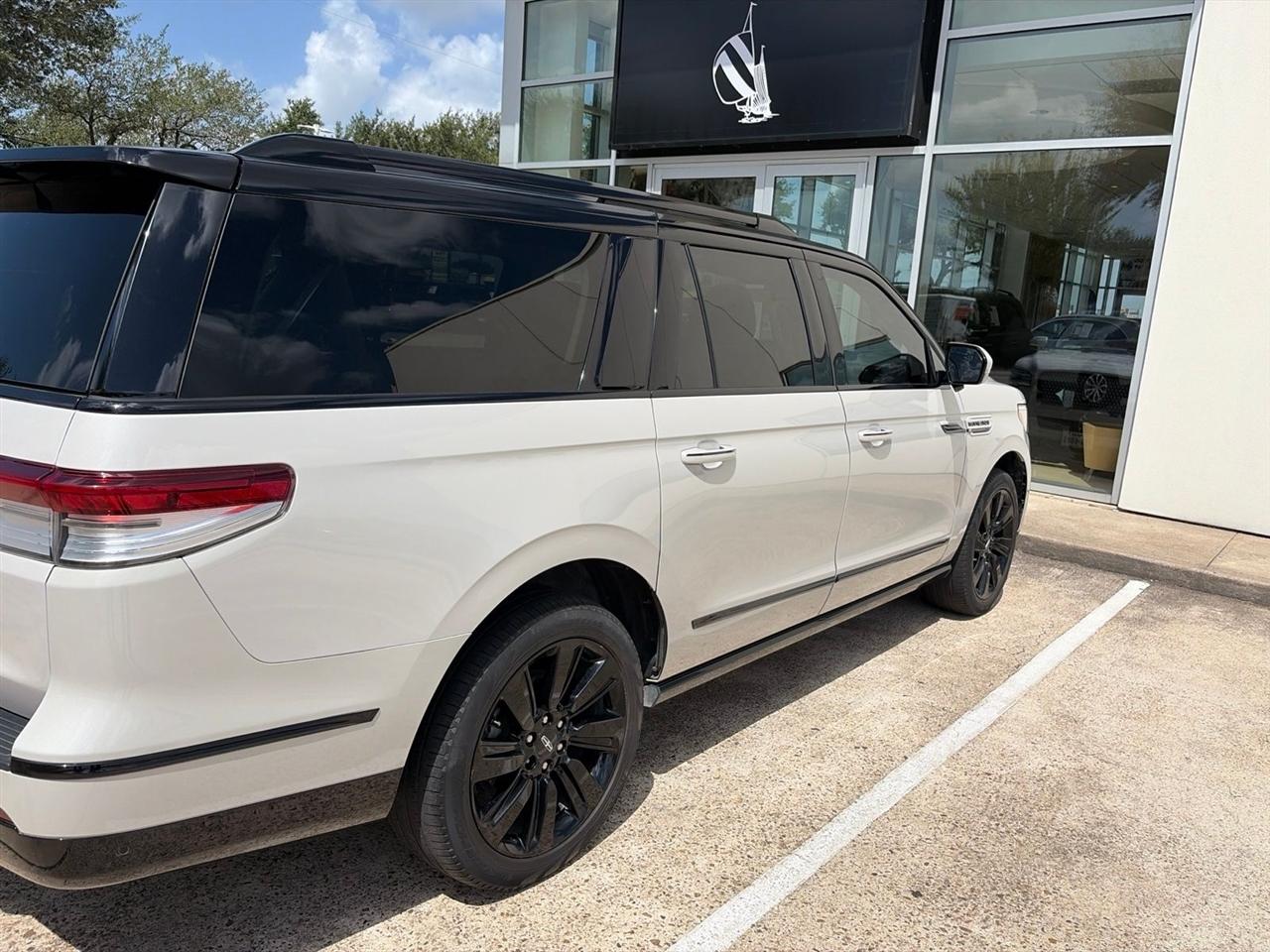 Lincoln Navigator L Reserve 2024