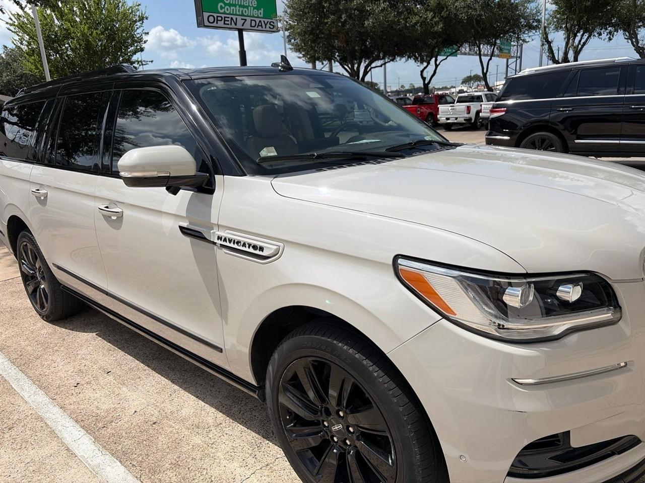 Lincoln Navigator L Reserve 2024