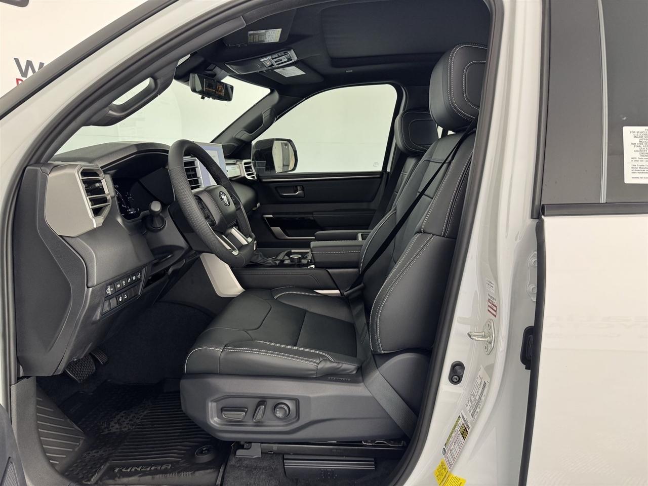Toyota Tundra Limited CrewMax 2WD 2026
