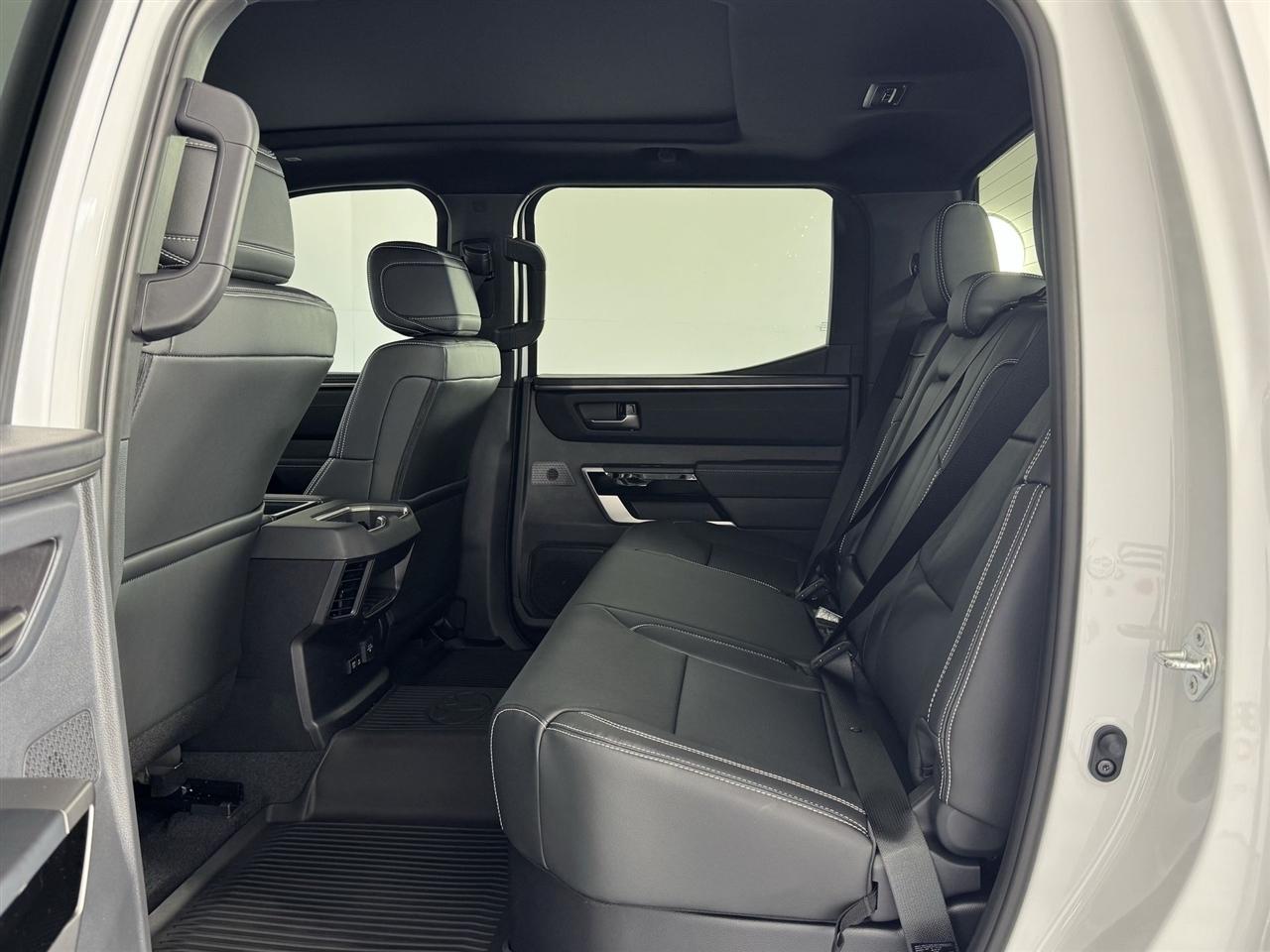 Toyota Tundra Limited CrewMax 2WD 2026