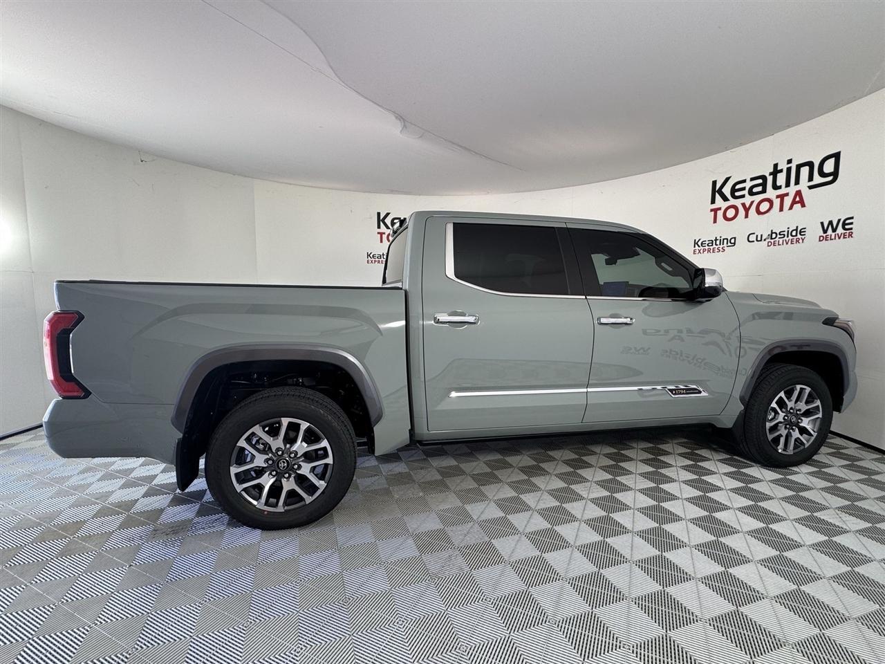 Toyota Tundra 1794 CrewMax 4WD 2026