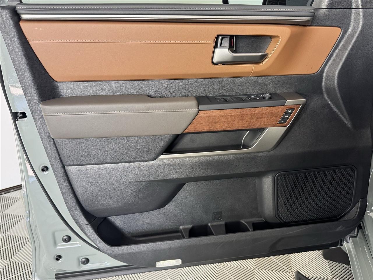 Toyota Tundra 1794 CrewMax 4WD 2026