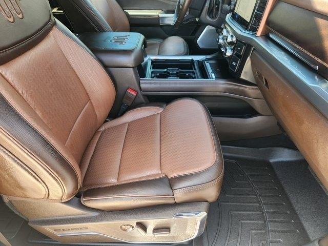 Ford F-250 SD King Ranch Crew Cab 4WD 2025