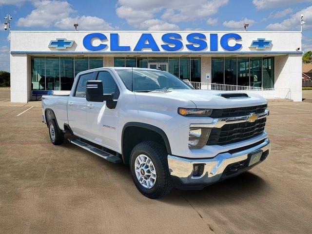 Chevrolet Silverado 2500HD LT Crew Cab Long Box 4WD 2025
