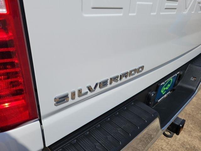 Chevrolet Silverado 2500HD LT Crew Cab Long Box 4WD 2025