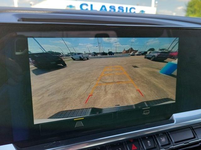 Chevrolet Silverado 2500HD LT Crew Cab Long Box 4WD 2025