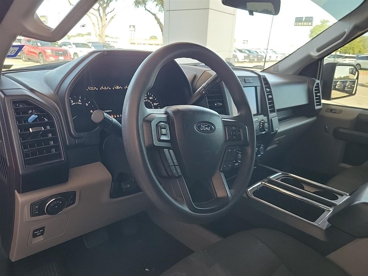 Ford F-150 XL SuperCrew 5.5-ft. Bed 2WD 2019