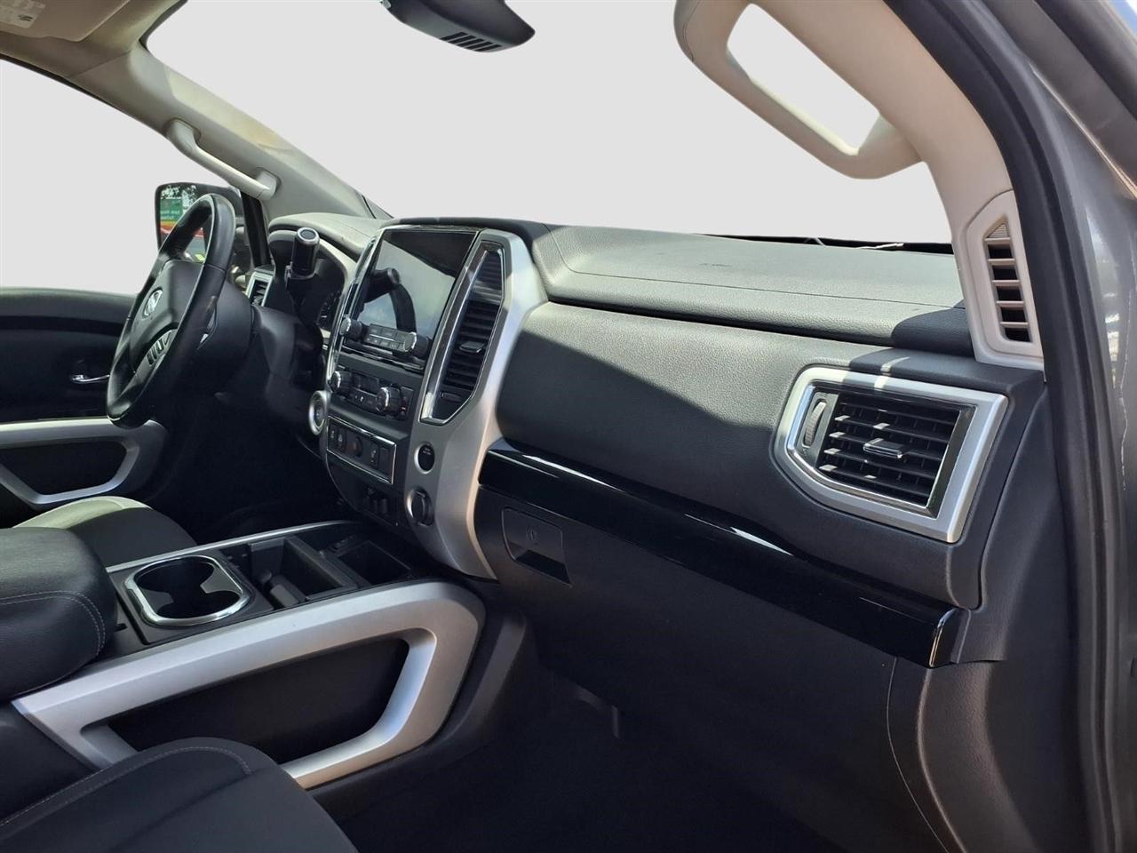 Nissan Titan SV Crew Cab 2WD 2021