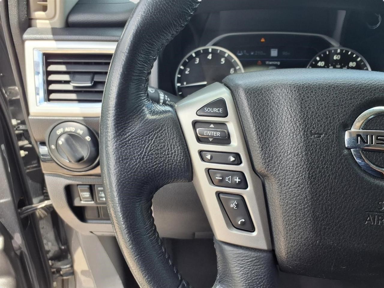 Nissan Titan SV Crew Cab 2WD 2021